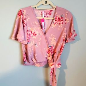 Xhilaration pink blouse size M